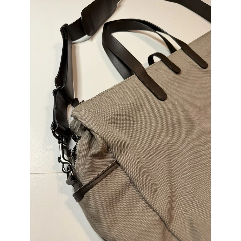 Cuyana Mens Triple Zipper Weekender Canvas/Leather Trim Travel Brown Bag